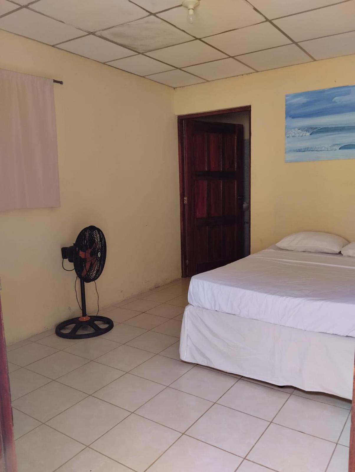 Hotel Chill Garrobo El Gigante Habitación foto
